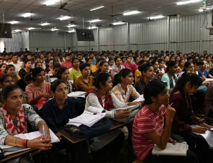 Economy booms but India’s young hanker for government jobs