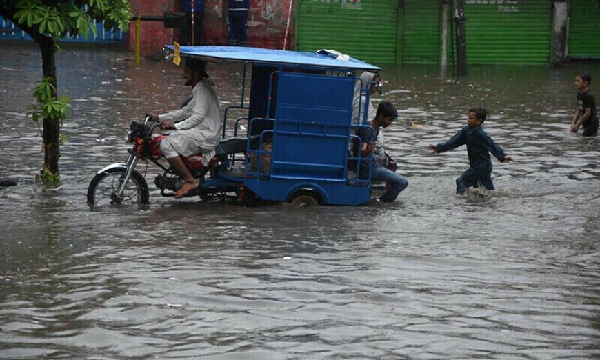 Punjab, Sindh at risk of flash floods due to heavy monsoon rains: disaster management