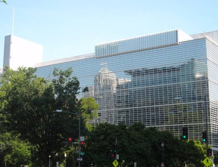 اسلام آباد(ڈبلیواین سی نیوز)وولڈبینک کا پاکستان کو فریم ورک کے تحت 20 ارب ڈالر دینے کا وعدہ